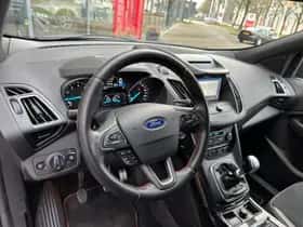 Ford Kuga (2018) thumbnail 10