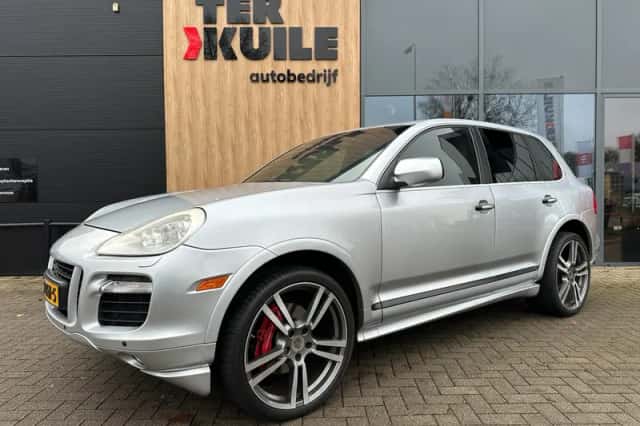 Porsche Cayenne (2008) thumbnail 1