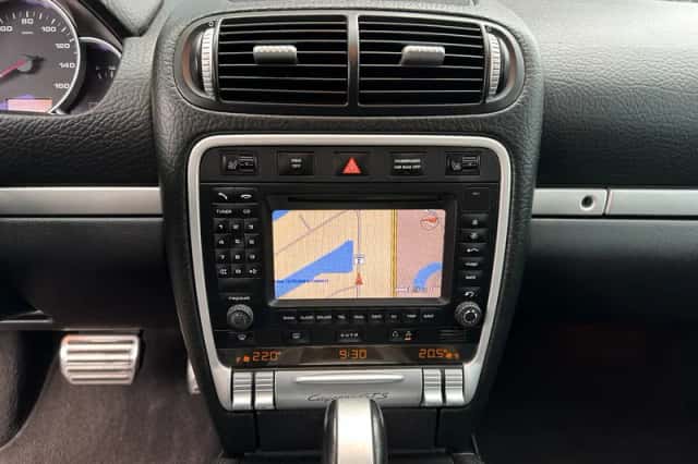 Porsche Cayenne (2008) thumbnail 15