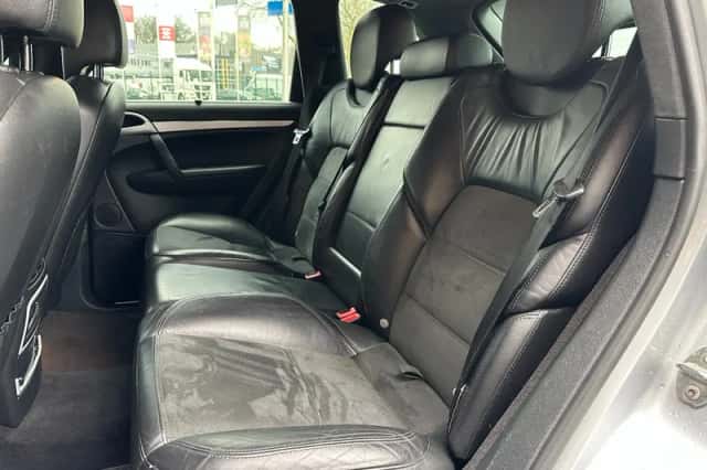 Porsche Cayenne (2008) thumbnail 20