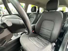 Kia Ceed (2018) thumbnail 18