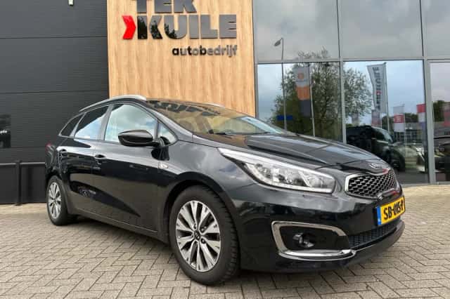 Kia Ceed (2018) thumbnail 7