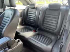 Volkswagen Beetle (2011) thumbnail 18