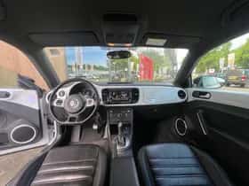 Volkswagen Beetle (2011) thumbnail 19