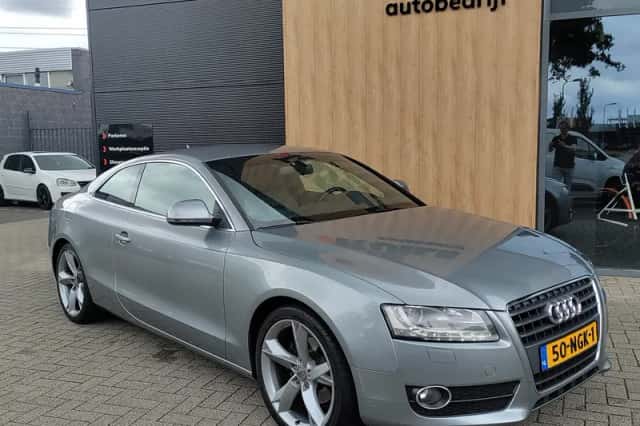 Audi A5 (2011) thumbnail 4