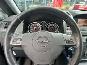 Opel Zafira (2005) thumbnail 12