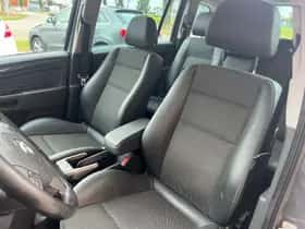 Opel Zafira (2005) thumbnail 17
