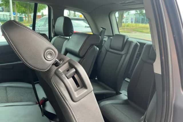 Opel Zafira (2005) thumbnail 21