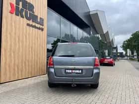 Opel Zafira (2005) thumbnail 4