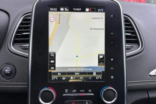 Renault Scénic (2019) thumbnail 17