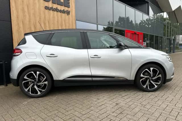 Renault Scénic (2019) thumbnail 6