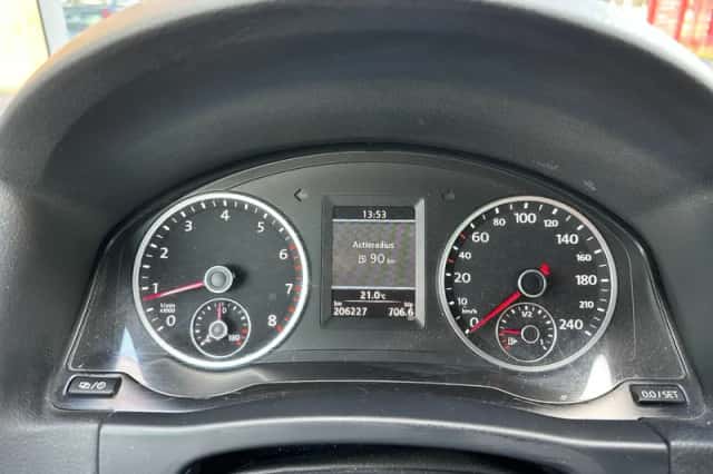 Volkswagen Tiguan (2013) thumbnail 14