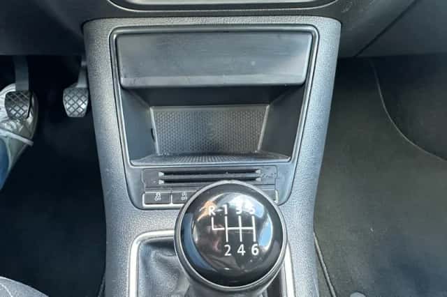 Volkswagen Tiguan (2013) thumbnail 18
