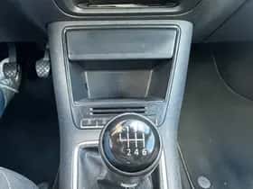 Volkswagen Tiguan (2013) thumbnail 18