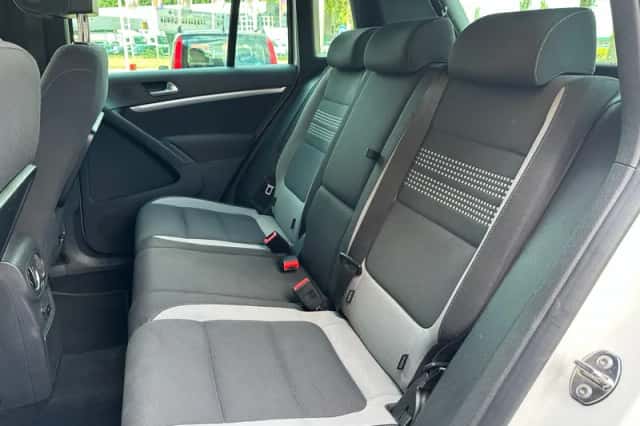 Volkswagen Tiguan (2013) thumbnail 19