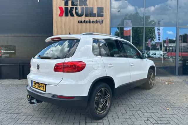 Volkswagen Tiguan (2013) thumbnail 5