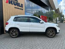 Volkswagen Tiguan (2013) thumbnail 6