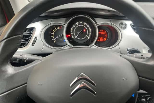 Citroën C3 (2011) thumbnail 11
