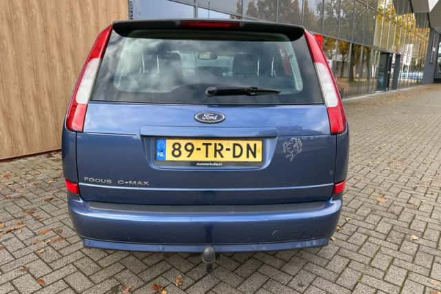 Ford Focus (2007) thumbnail 4