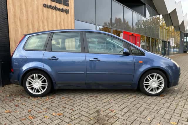 Ford Focus (2007) thumbnail 6