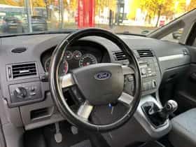 Ford Focus (2007) thumbnail 10