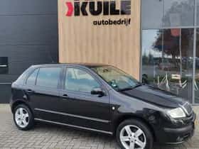 Škoda Fabia (2006) thumbnail 5