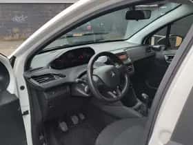 Peugeot 208 (2013) thumbnail 7