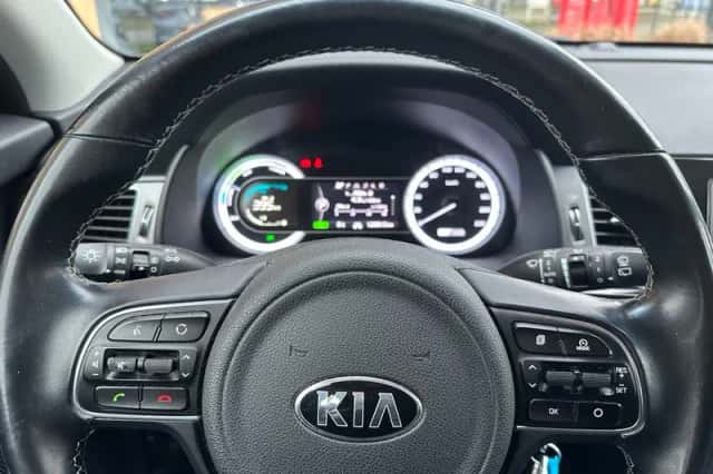 Kia Niro (2019) thumbnail 12