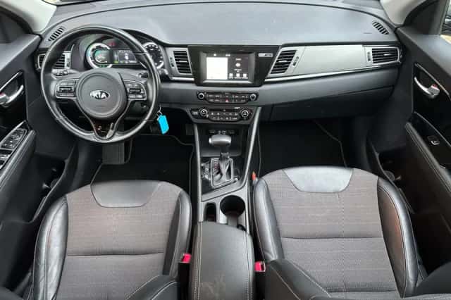 Kia Niro (2019) thumbnail 16