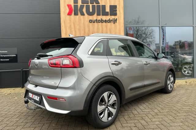 Kia Niro (2019) thumbnail 5