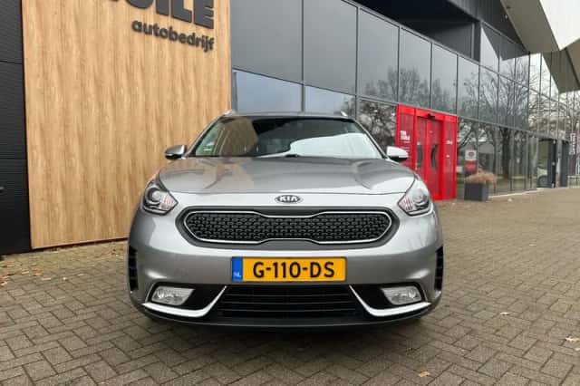 Kia Niro (2019) thumbnail 8