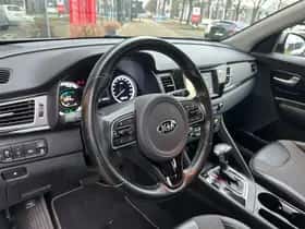 Kia Niro (2019) thumbnail 10