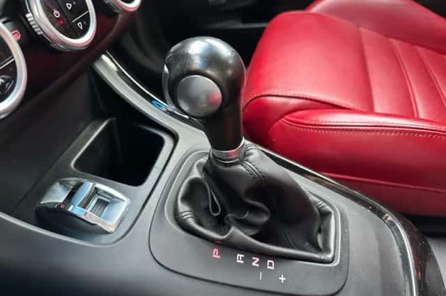 Alfa Romeo Giulietta (2012) thumbnail 16