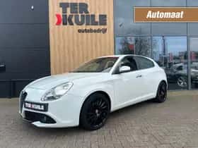 Alfa Romeo Giulietta (2012) thumbnail 20