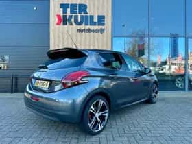 Peugeot 208 (2012) thumbnail 5
