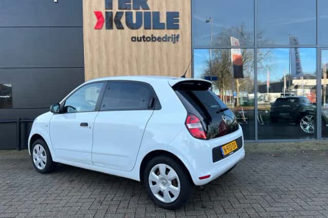 Renault Twingo (2015) thumbnail 3
