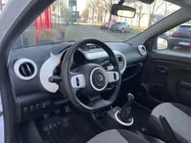 Renault Twingo (2015) thumbnail 9