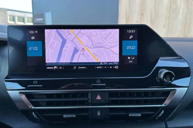Citroën C4 (2022) thumbnail 17