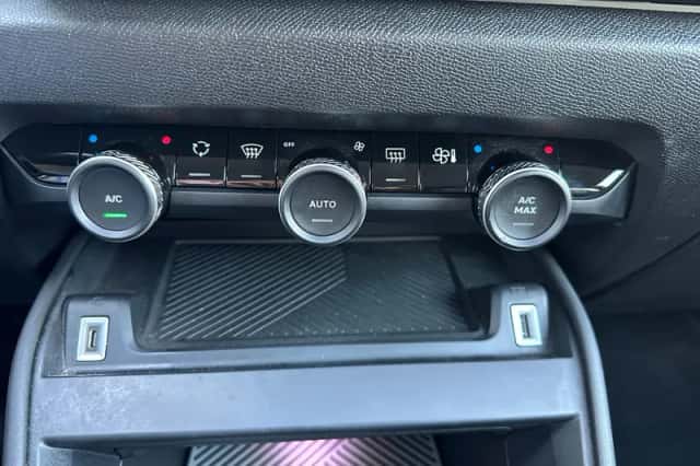 Citroën C4 (2022) thumbnail 20