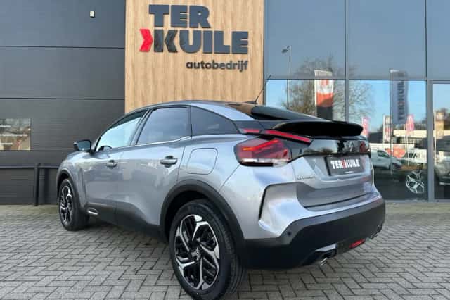 Citroën C4 (2022) thumbnail 3