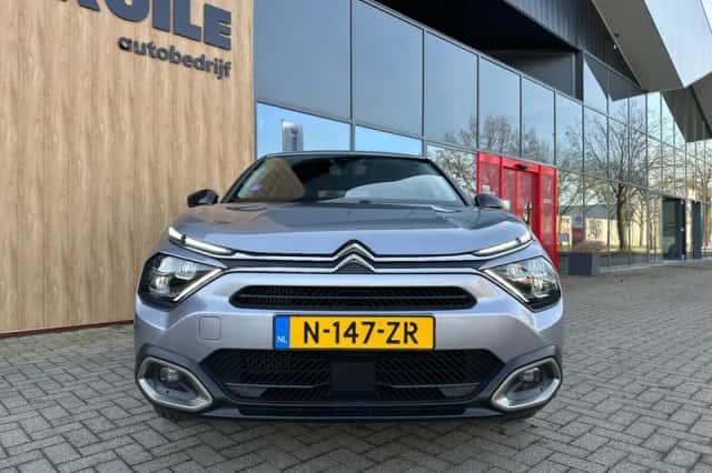 Citroën C4 (2022) thumbnail 8