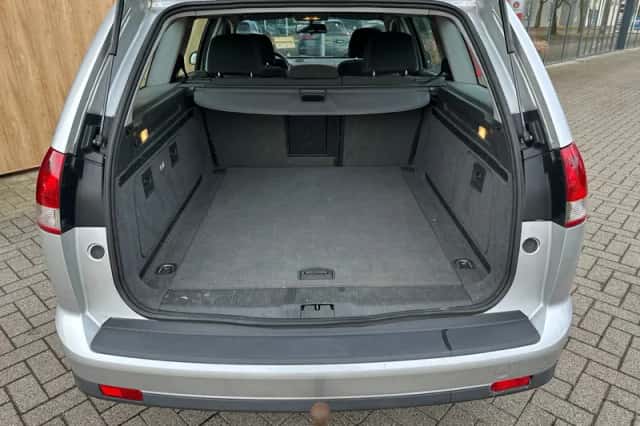 Opel Vectra (2004) thumbnail 19