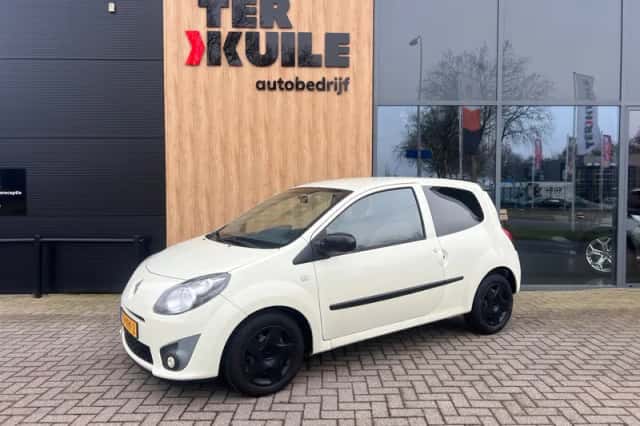 Renault Twingo (2011) thumbnail 2