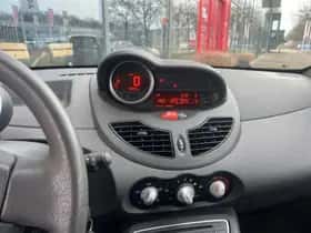 Renault Twingo (2011) thumbnail 13