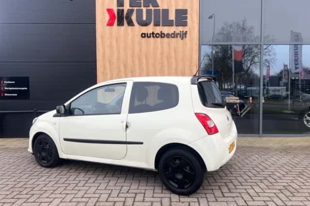 Renault Twingo (2011) thumbnail 4