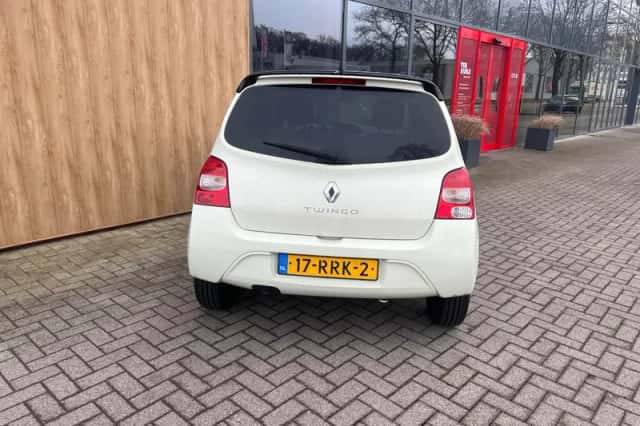 Renault Twingo (2011) thumbnail 5