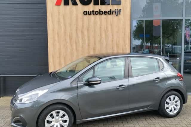 Peugeot 208 (2016) thumbnail 1