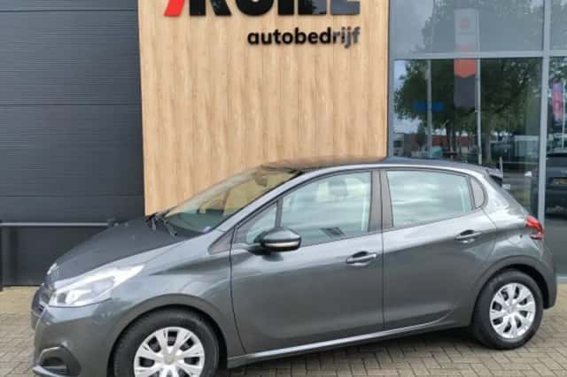 Peugeot 208 (2016) thumbnail 23