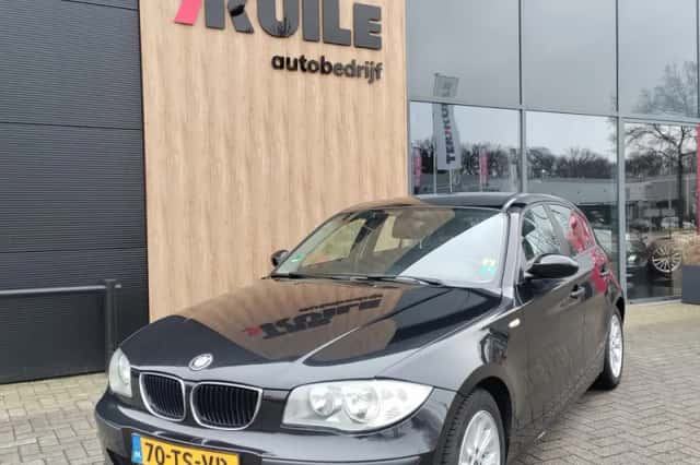 BMW 1-Serie (2007) thumbnail 1