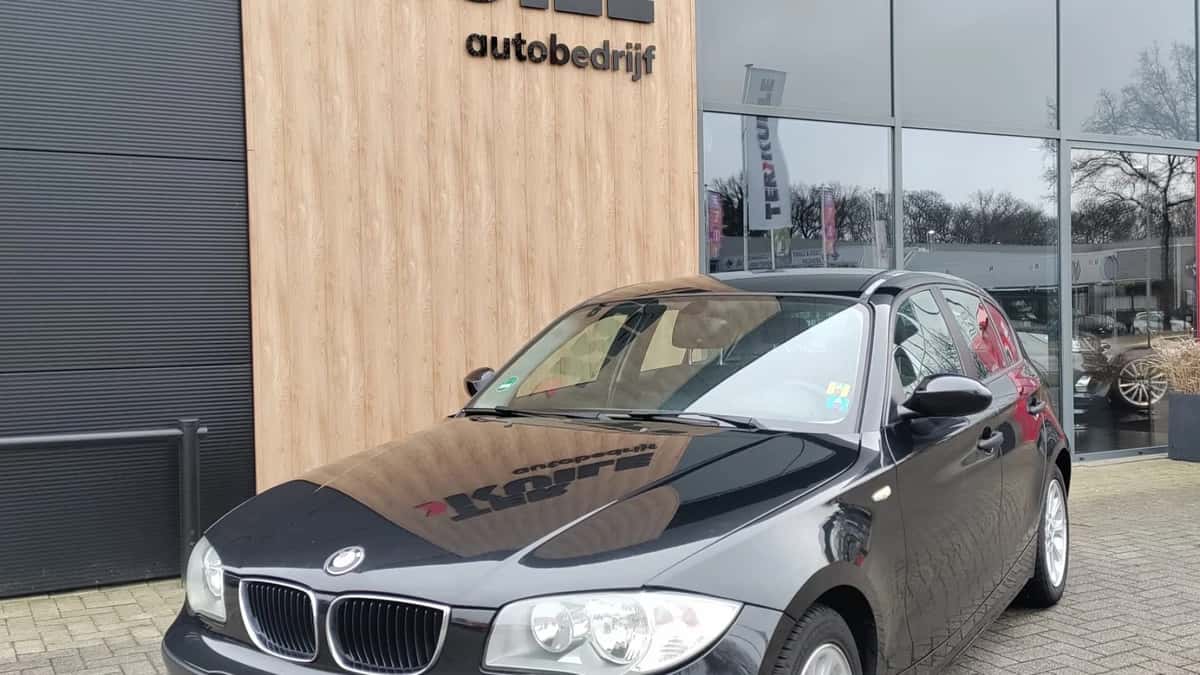 BMW 1-Serie (2007) — foto 1
